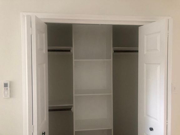 3rd image of 243 Cunningham Ave #1/2