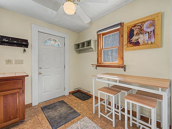 3rd image of 48 Bradford Road