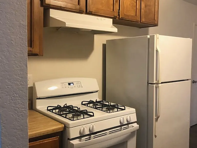 3330 E Dakota Ave — Photo 5