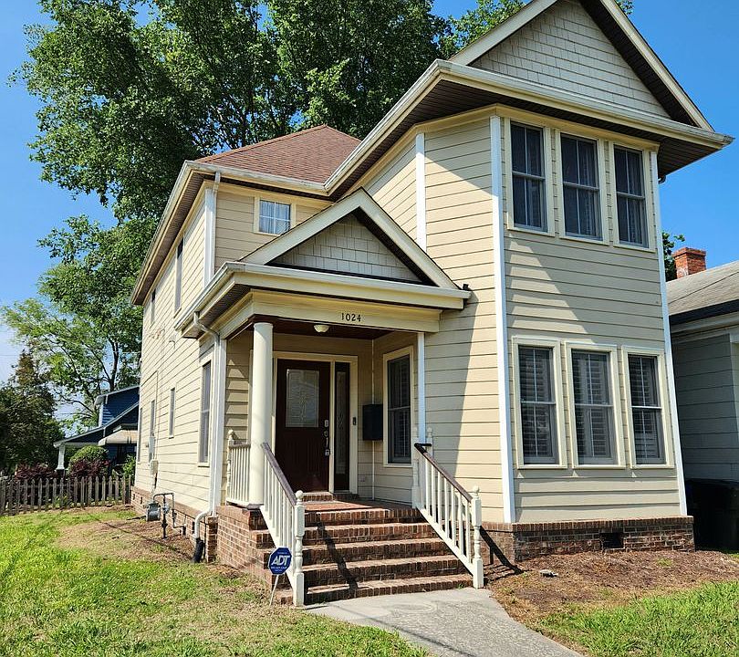 1st image of 1024 Bay St