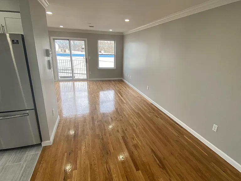 177 Roosevelt Ave #1 — Photo 5