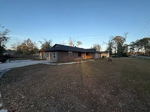 804 Northside Dr — Photo 7