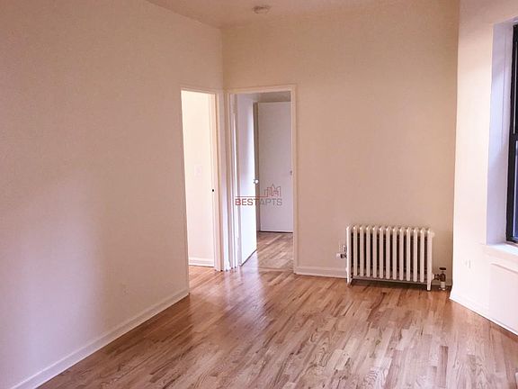 3rd image of 226 E 29th St APT 6C