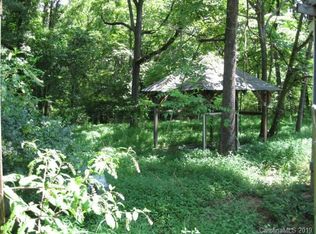 111 Huffstetler Lake Rd, Dallas, NC 28034