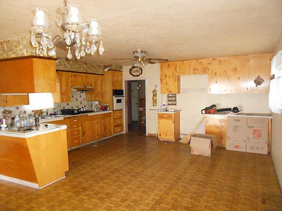 4th image of 4145 Molina Dr