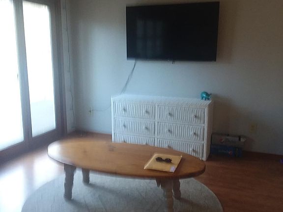 2nd image of 225 Monmouth Way