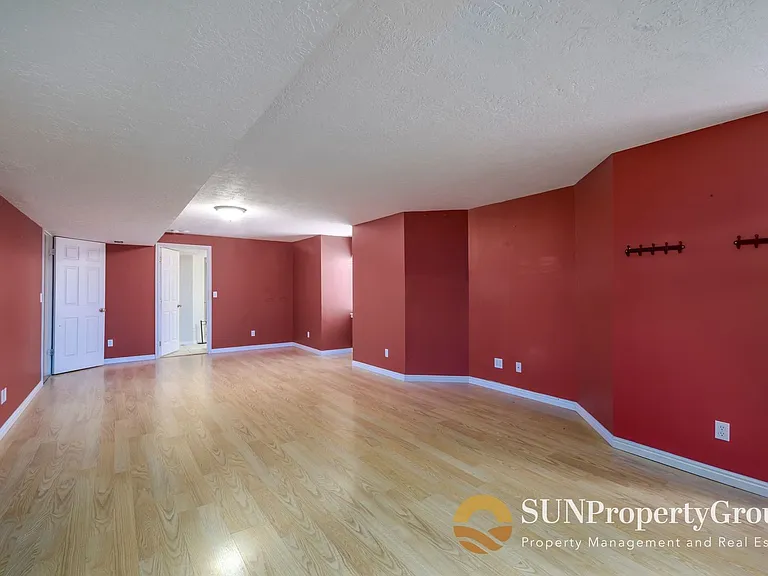 1316 W Kodiak Way — Photo 7
