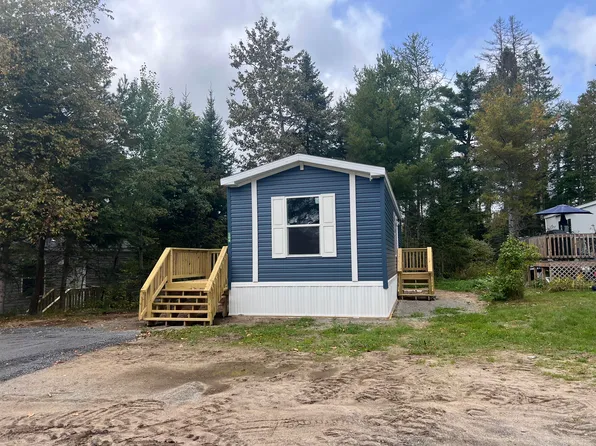 104 Cottonwood Way, Lake Placid, NY 12946