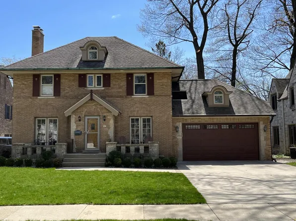 347 East Carlisle AVENUE, Whitefish Bay, WI 53217