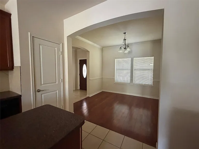 12733 Skeeter Dr — Photo 5