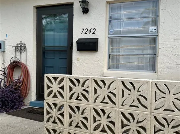 7242 STONE HAVEN COURT N #7242, PINELLAS PARK, FL 33781