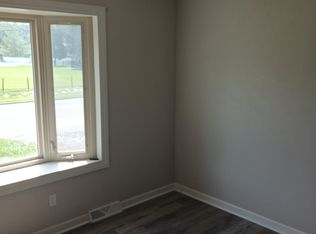 3419 Green Valley Rd, New Albany, IN 47150