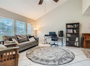 15322 Bratten Ln, Webster, TX 77598