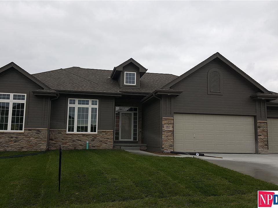 1st image of 10510 S 125th Ave