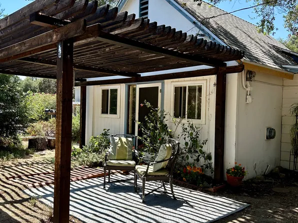 314 W Raymond St, Ojai, CA 93023