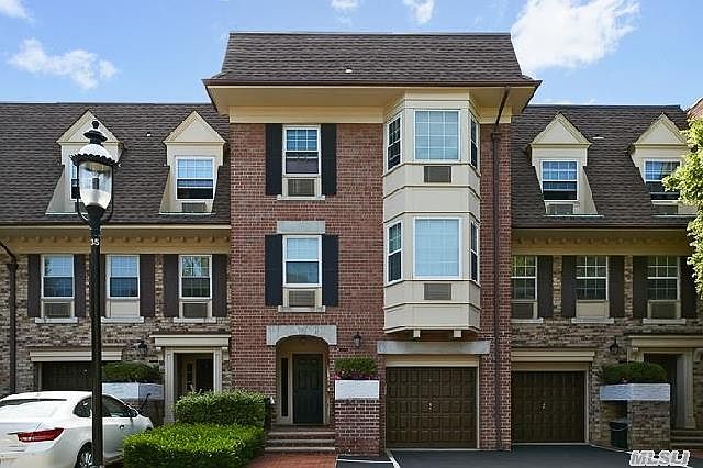 1st image of 20808 Estates Dr
