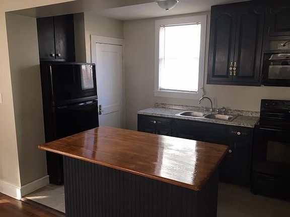 4th image of 5407 Wayne Ave