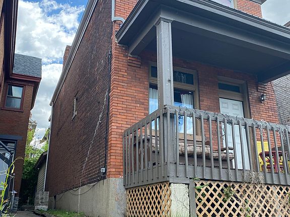 2nd image of 2320 Chickasaw St