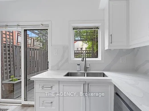 185 Lippincott St — Photo 6