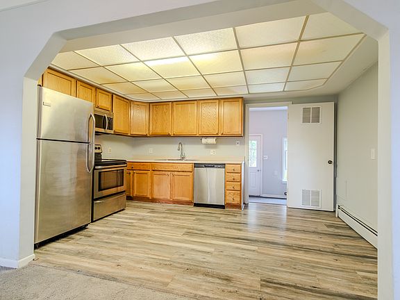 5th image of 4644 Rochester Rd