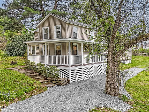 2nd image of 1733 Huntsville Rd
