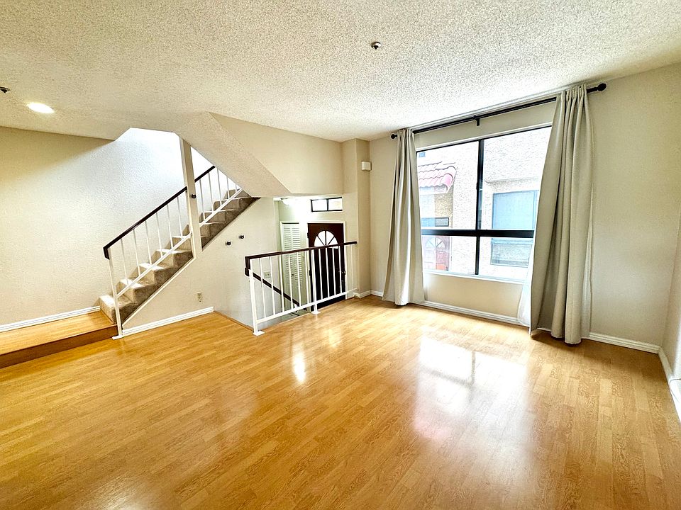 1st image of 310 W Woodward Ave APT B