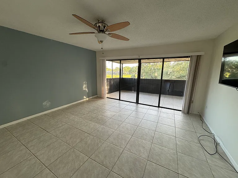 3123 Finsterwald Dr — Photo 7