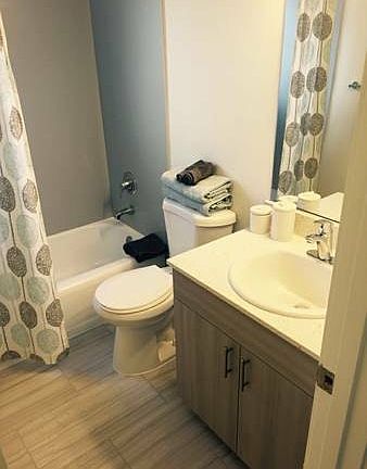 3rd image of 1419 2nd Ave W APT 207