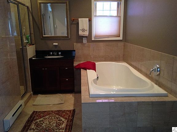 5th image of 190 Marina View Dr Unit 5