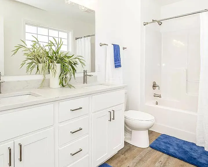820 Cathy Dr W — Photo 27