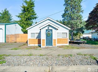1209 2nd St, Cosmopolis, WA 98537