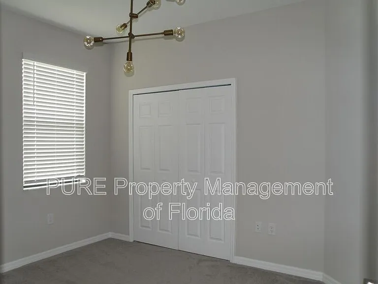 9176 Glenforest Dr — Photo 15