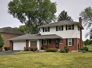 516 E Lincoln St, Arlington Heights, IL 60005