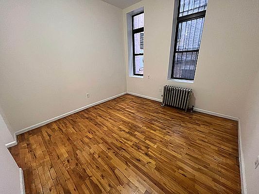 5th image of 713 2nd Ave #1C