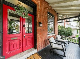 216 Sumac St, Philadelphia, PA 19128