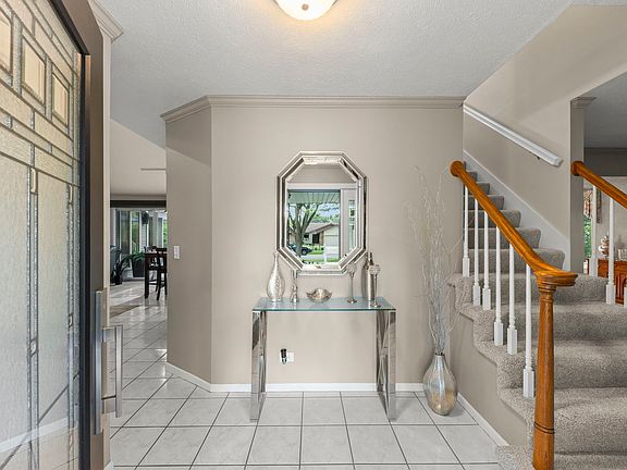 4th image of 518 Homestead Pl