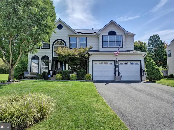 9303 Payne Ct, Manassas Park, VA 20111