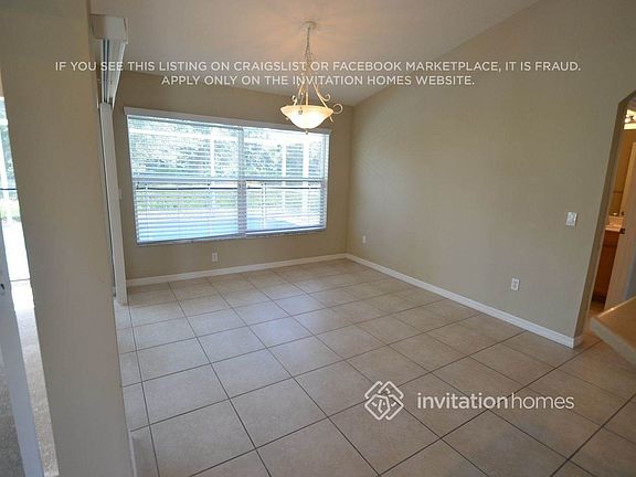 5th image of 1492 Wood Rose St