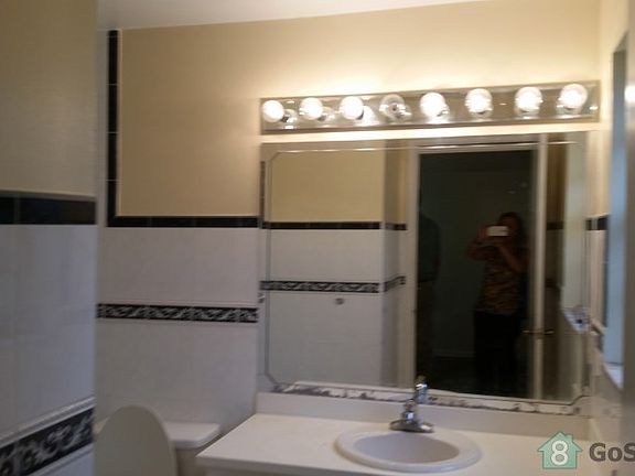 3rd image of 689 NW 2nd St