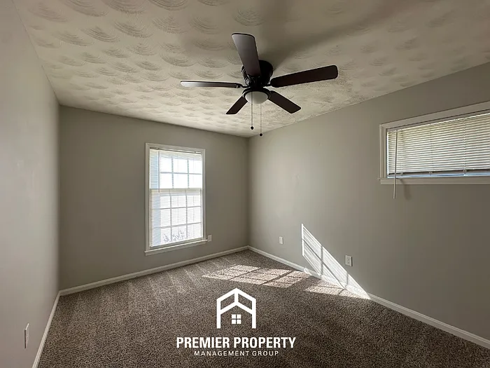 3457 Gatewood Dr — Photo 16