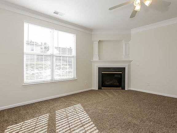 4th image of 2722 Forest Grove Ct