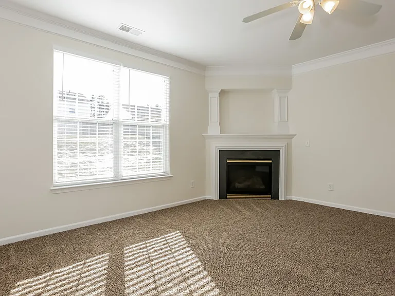 2722 Forest Grove Ct — Photo 4