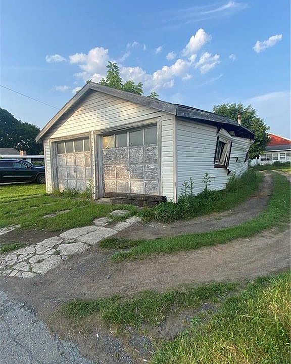 328 N 5th St Lehighton, PA, 18235 Apartments for Rent Zillow