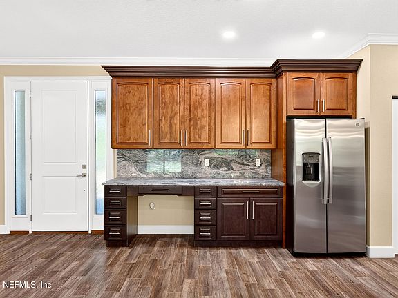 5th image of 5390 MAHOGANY Boulevard