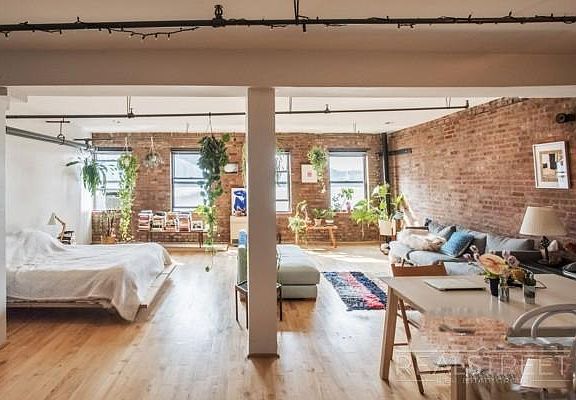 5th image of 337 Kent Ave APT 3D