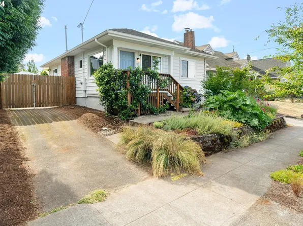 43 SE 81st Ave, Portland, OR 97215