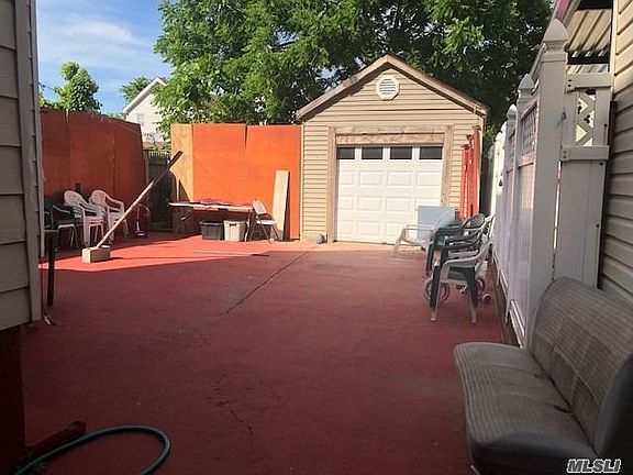 3rd image of 11117 158th St
