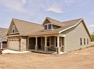4300 Whispering Way Ct, Muncie, IN 47304