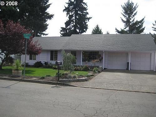 2nd image of 8501 NE 10th St