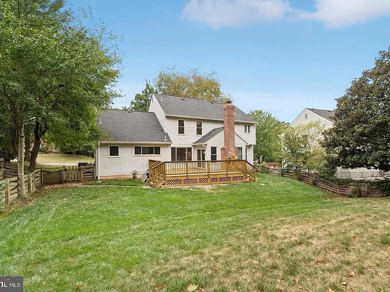 1291 Mason Mill Ct — Photo 40
